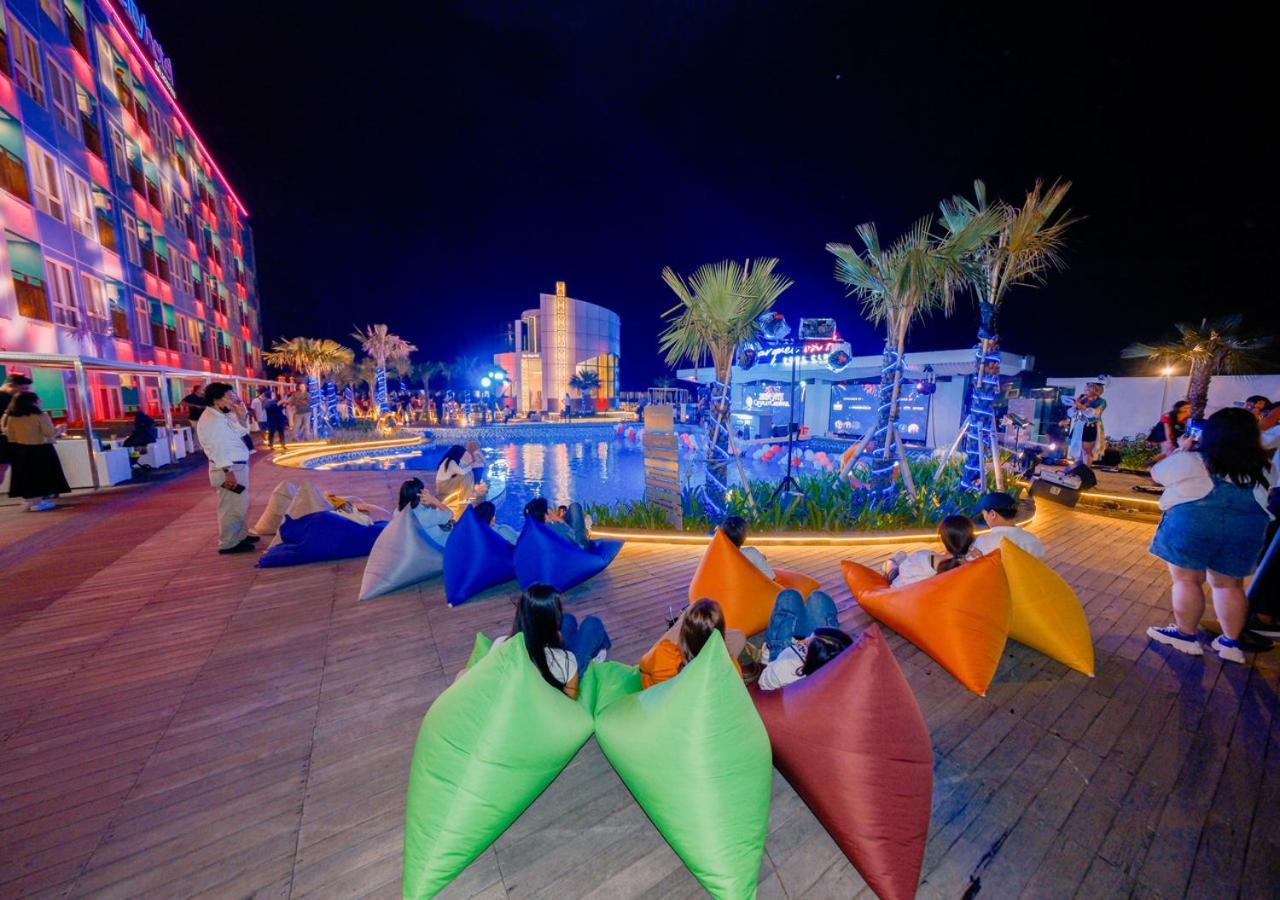 Pentacity Hotel Balikpapan מראה חיצוני תמונה