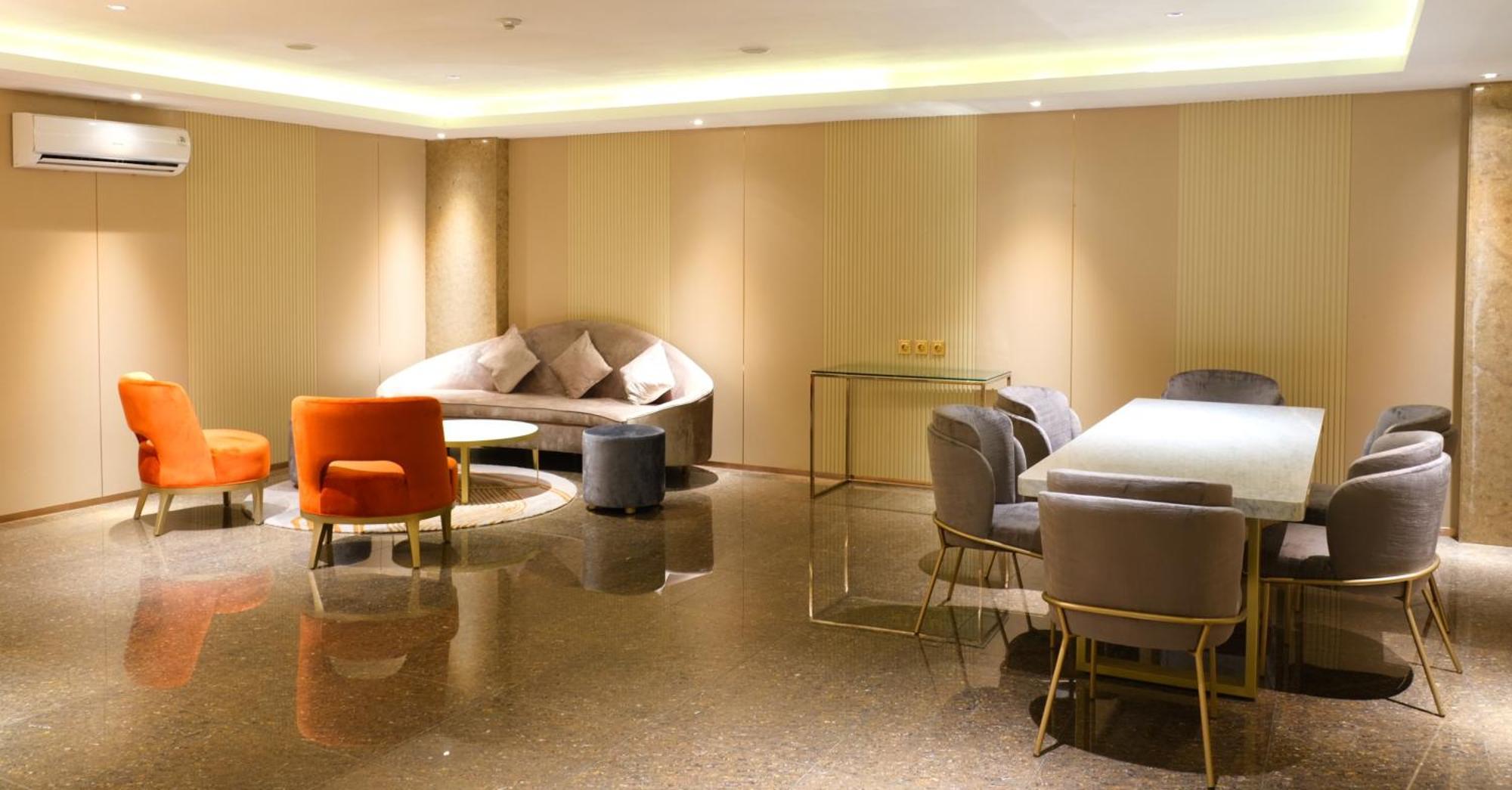 Pentacity Hotel Balikpapan מראה חיצוני תמונה