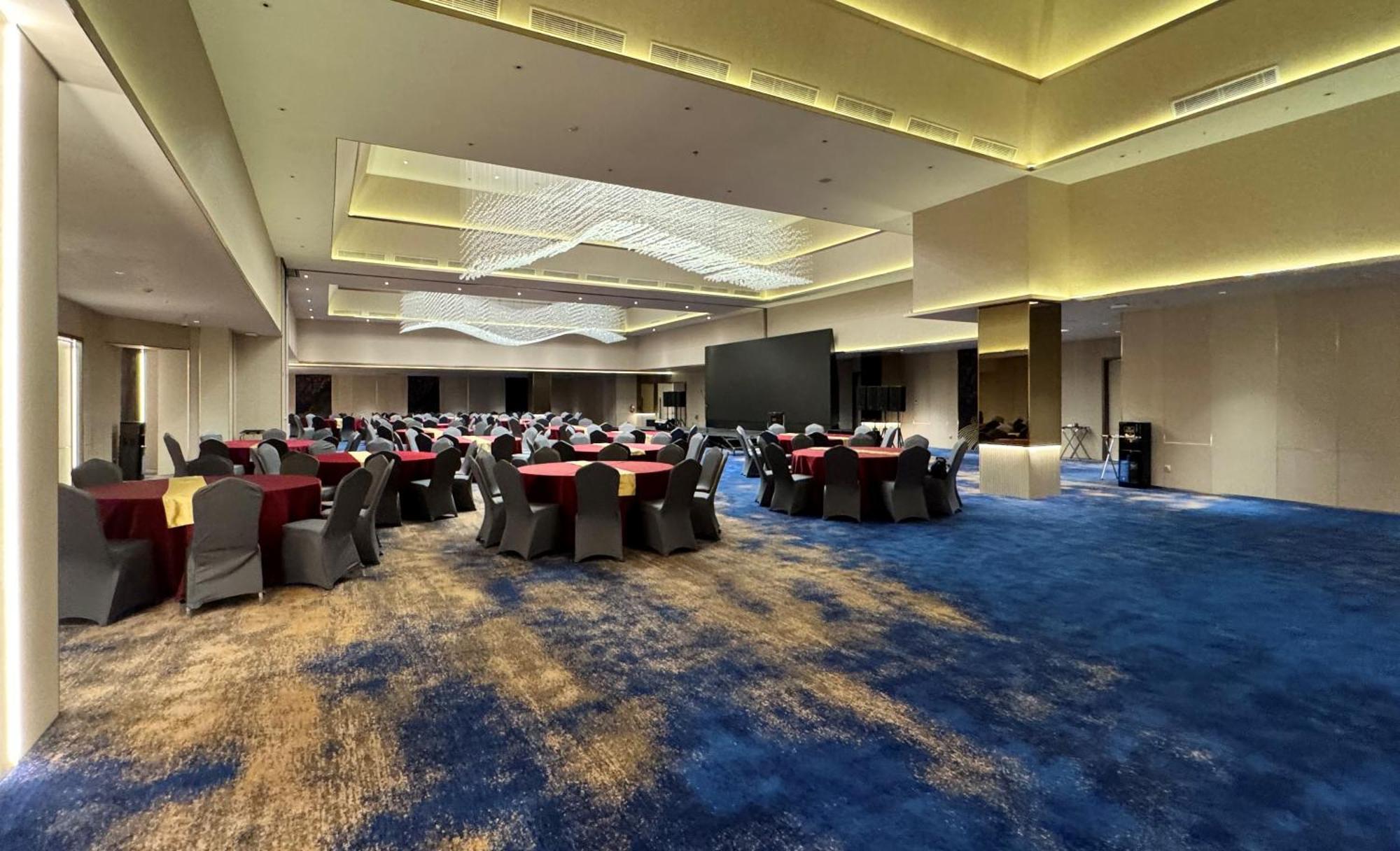 Pentacity Hotel Balikpapan מראה חיצוני תמונה